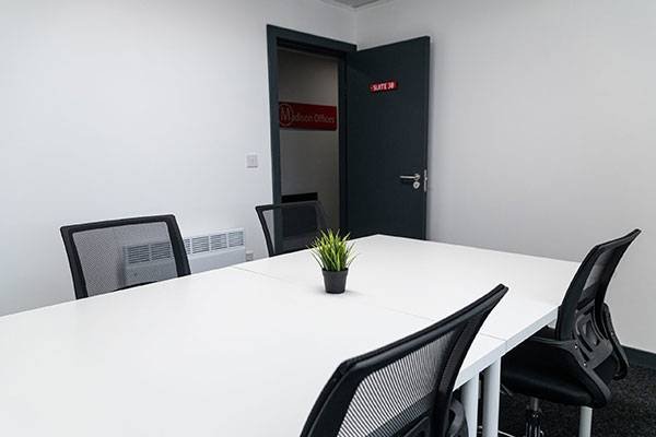 Serviced-Offices-Leeds-With-Parking